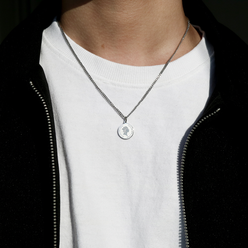남자 코인 목걸이 레이어드 써지컬 main coin nec | 룩핀